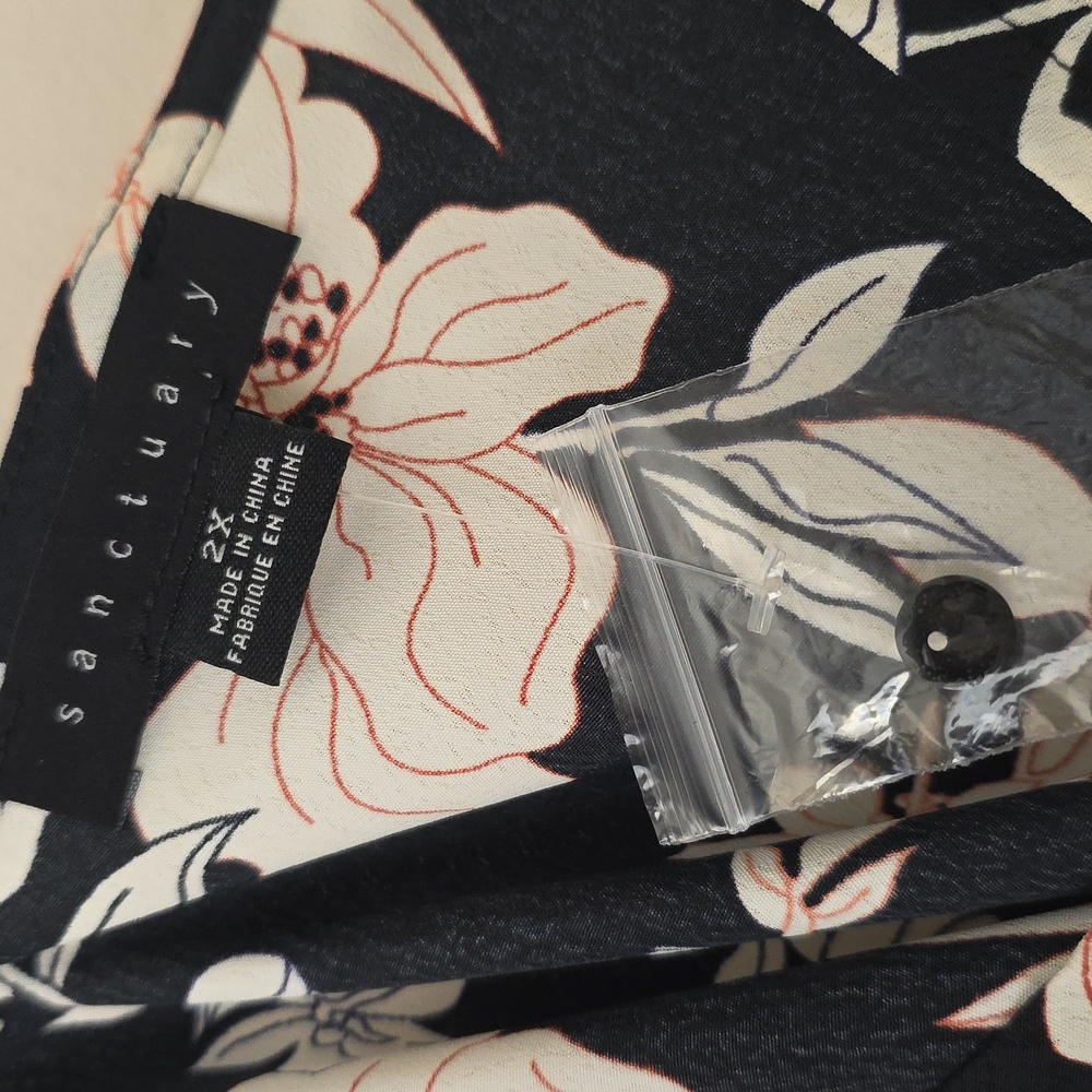Sanctuary Black and Cream Floral Camisole - Picture 3 of 7